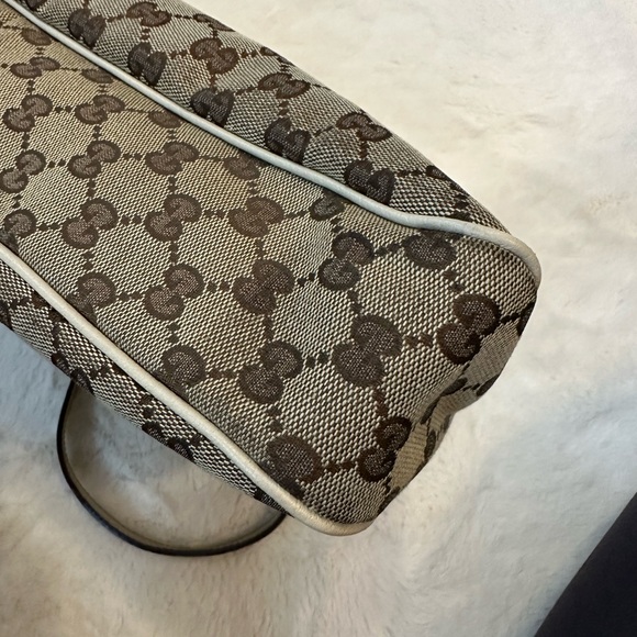 Gucci shoulder bag - Picture 9 of 15